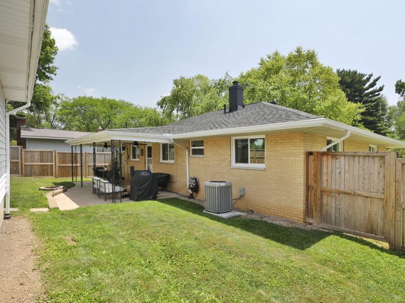 7682 Broadwyn Drive, Reynoldsburg, OH 43068 Photo 41