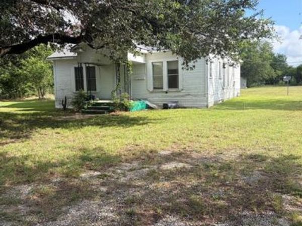 1029 FM 1365, Mexia, TX 76667