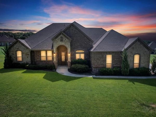 197 Ellis Creek Drive, Weatherford, TX 76085
