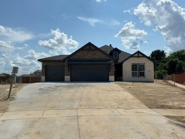 2200 Castle Rock Lane, Weatherford, TX 76087