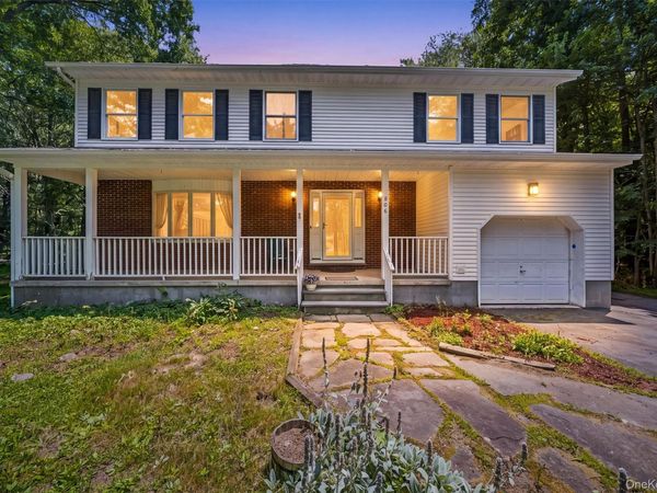 808 S Plank Road, Slate Hill, NY 10973