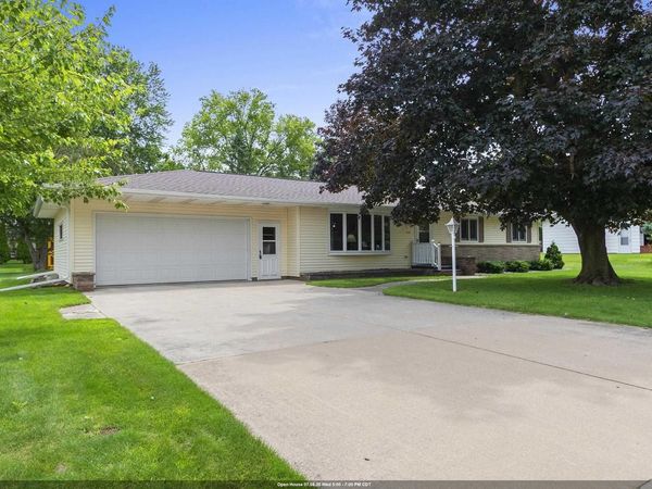 206 N WASHINGTON STREET, Bonduel, WI 54107
