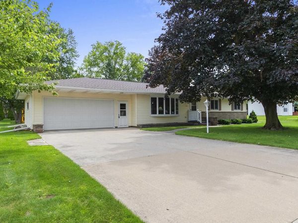 206 N WASHINGTON STREET, Bonduel, WI 54107