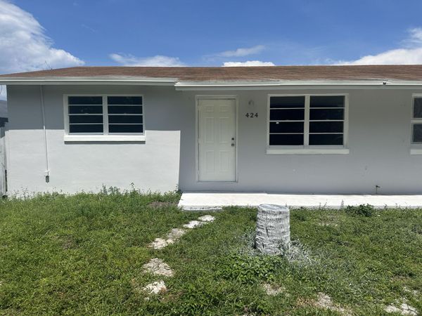 422 Caroline Avenue, Royal Palm Estates, FL 33413