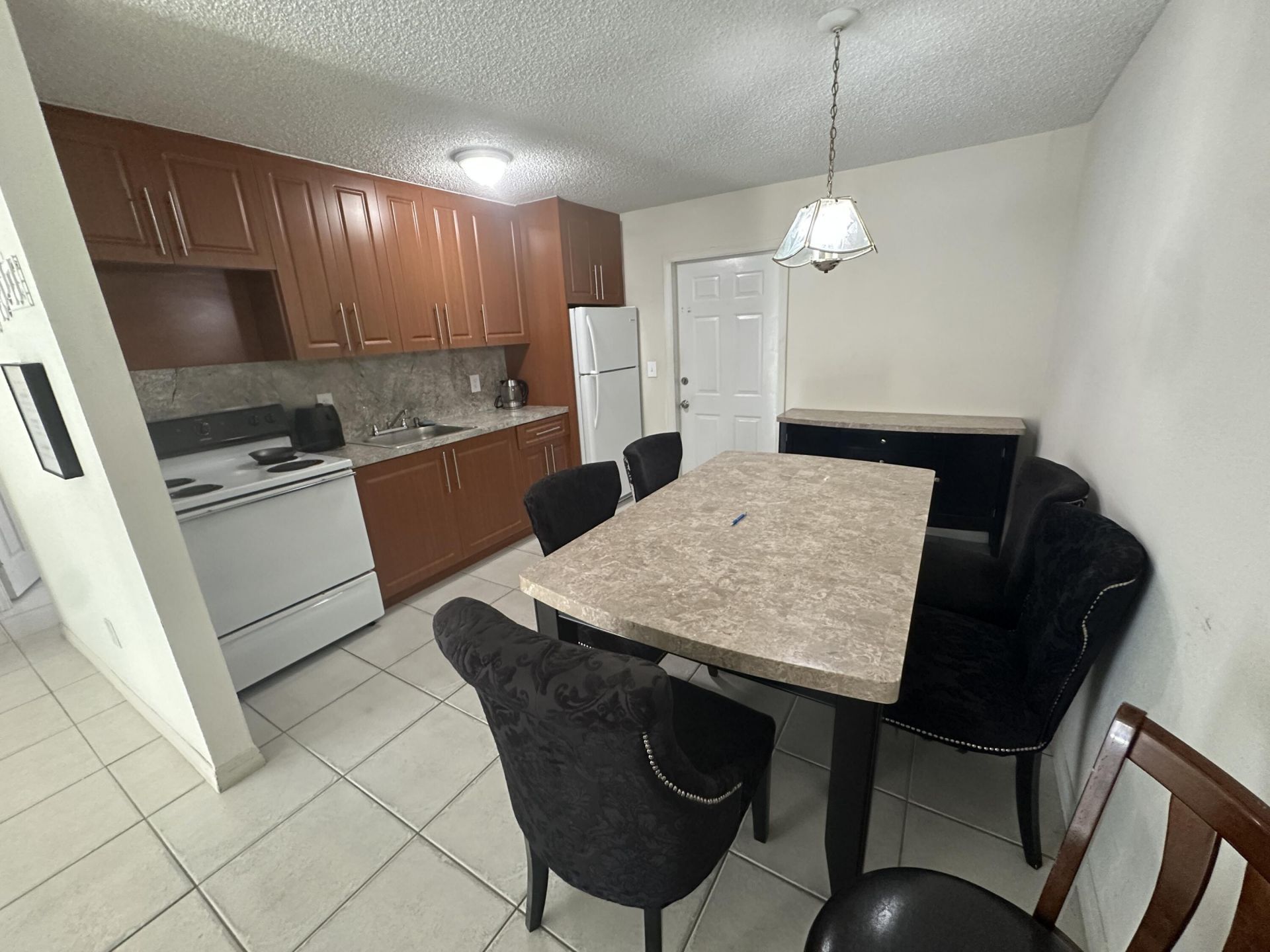 422 Caroline Avenue, Royal Palm Estates, FL 33413 Photo