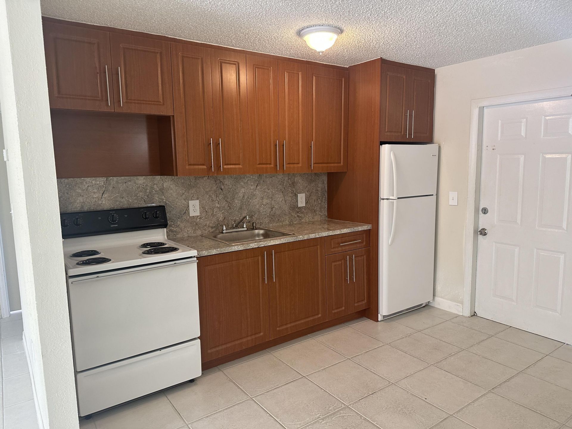 422 Caroline Avenue, Royal Palm Estates, FL 33413 Photo