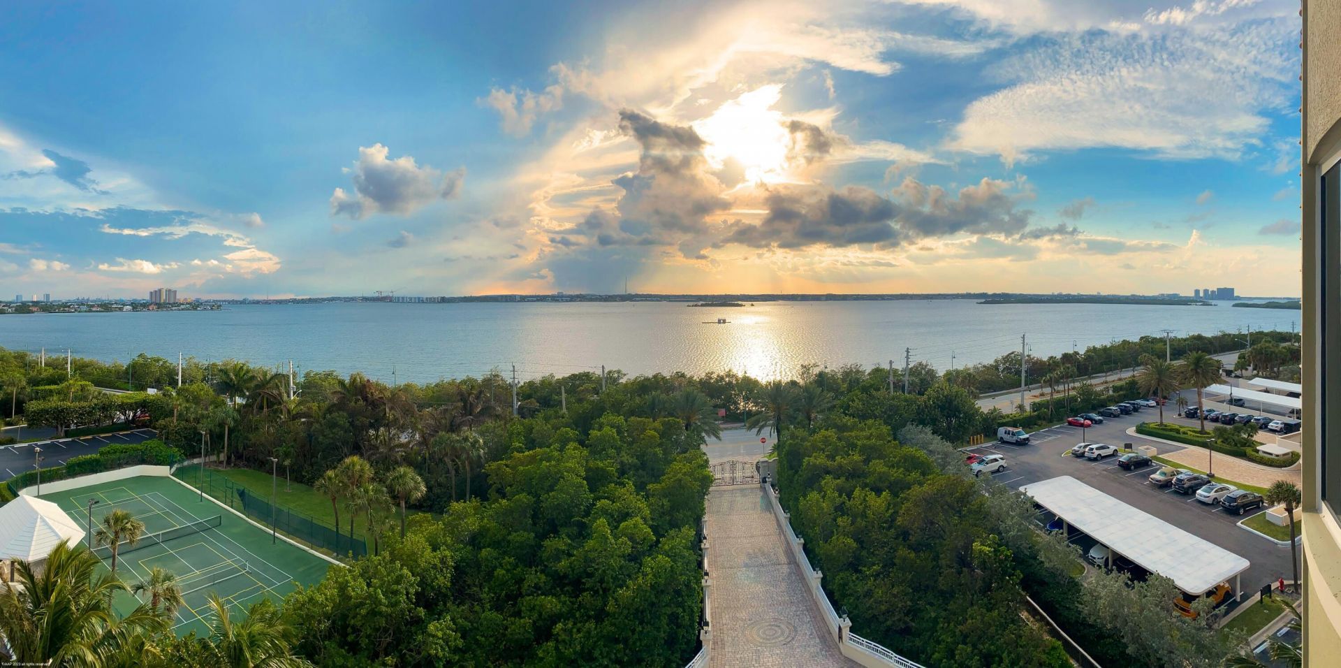 5310 N Ocean Drive, Unit 601, Riviera Beach, FL 33404 Photo