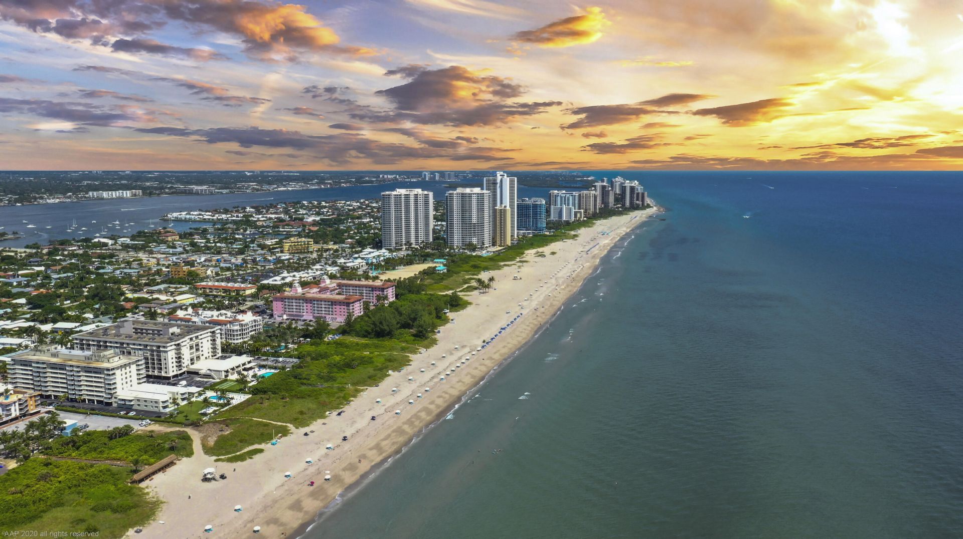 5310 N Ocean Drive, Unit 601, Riviera Beach, FL 33404 Photo