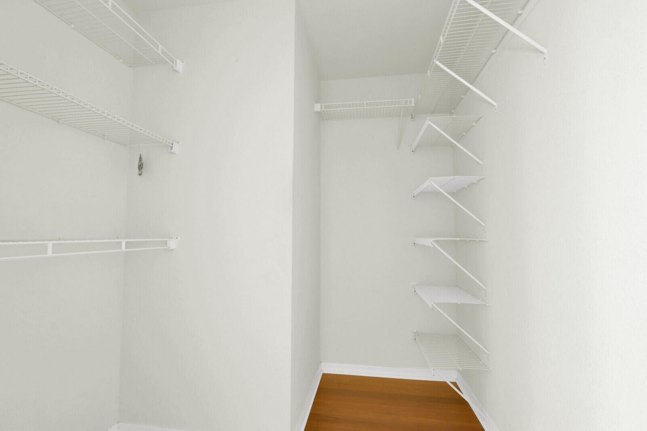 11037 Legacy Boulevard, Unit 204, Palm Beach Gardens, FL 33410 Photo