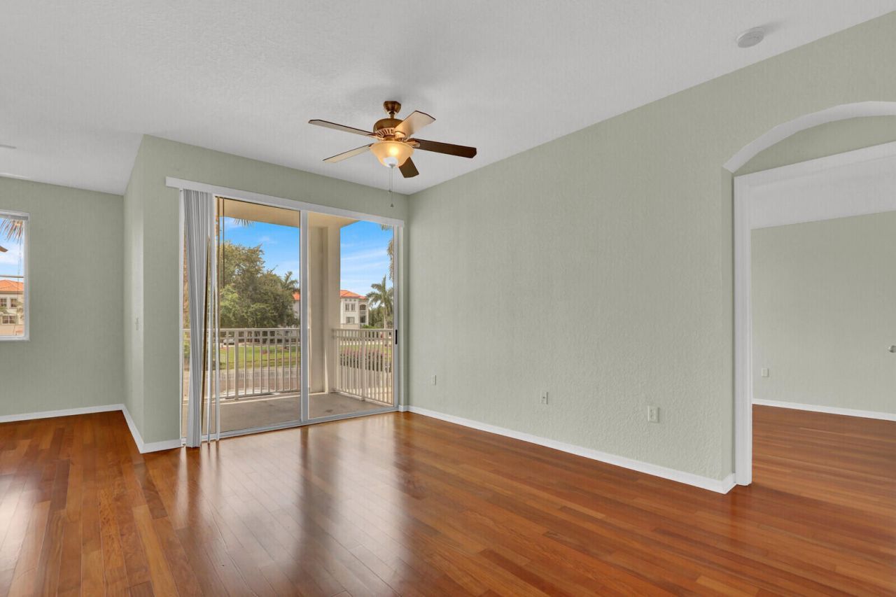 11037 Legacy Boulevard, Unit 204, Palm Beach Gardens, FL 33410 Photo