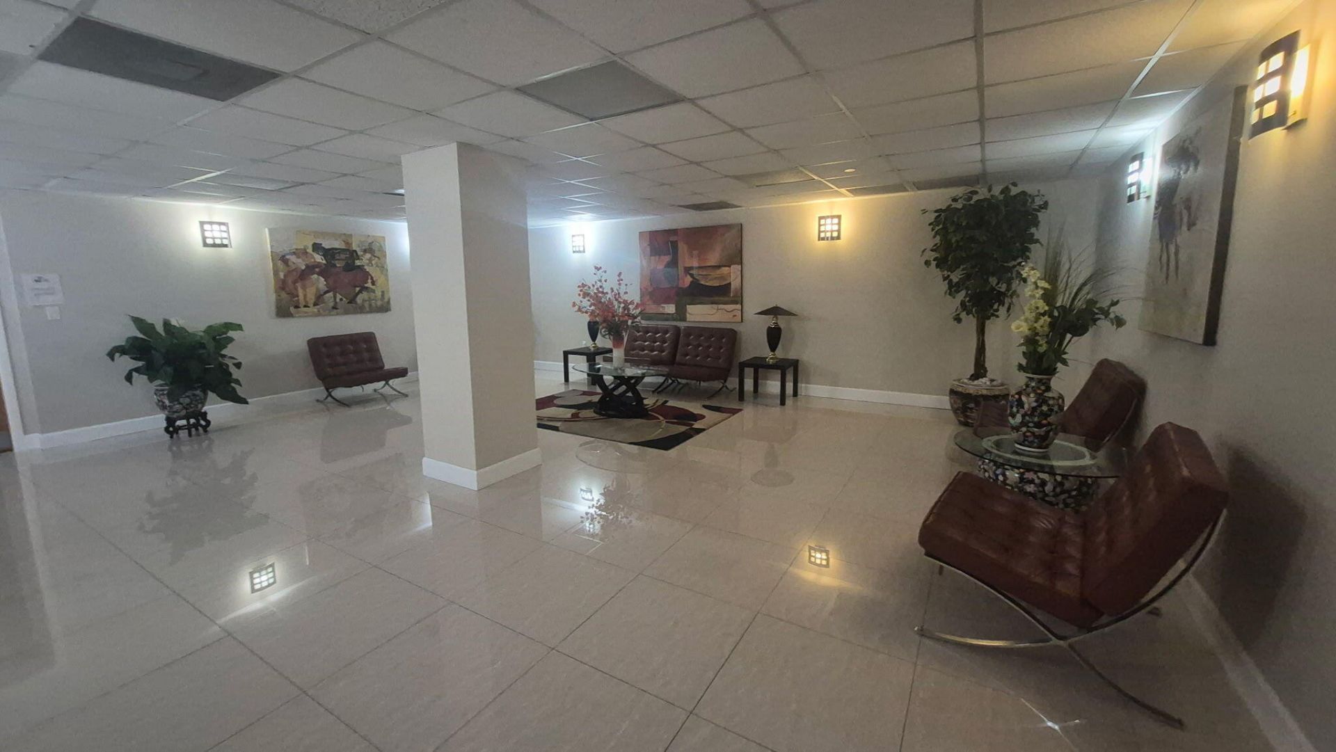 1833 S Ocean Drive, Unit 205, Hallandale Beach, FL 33009 Photo