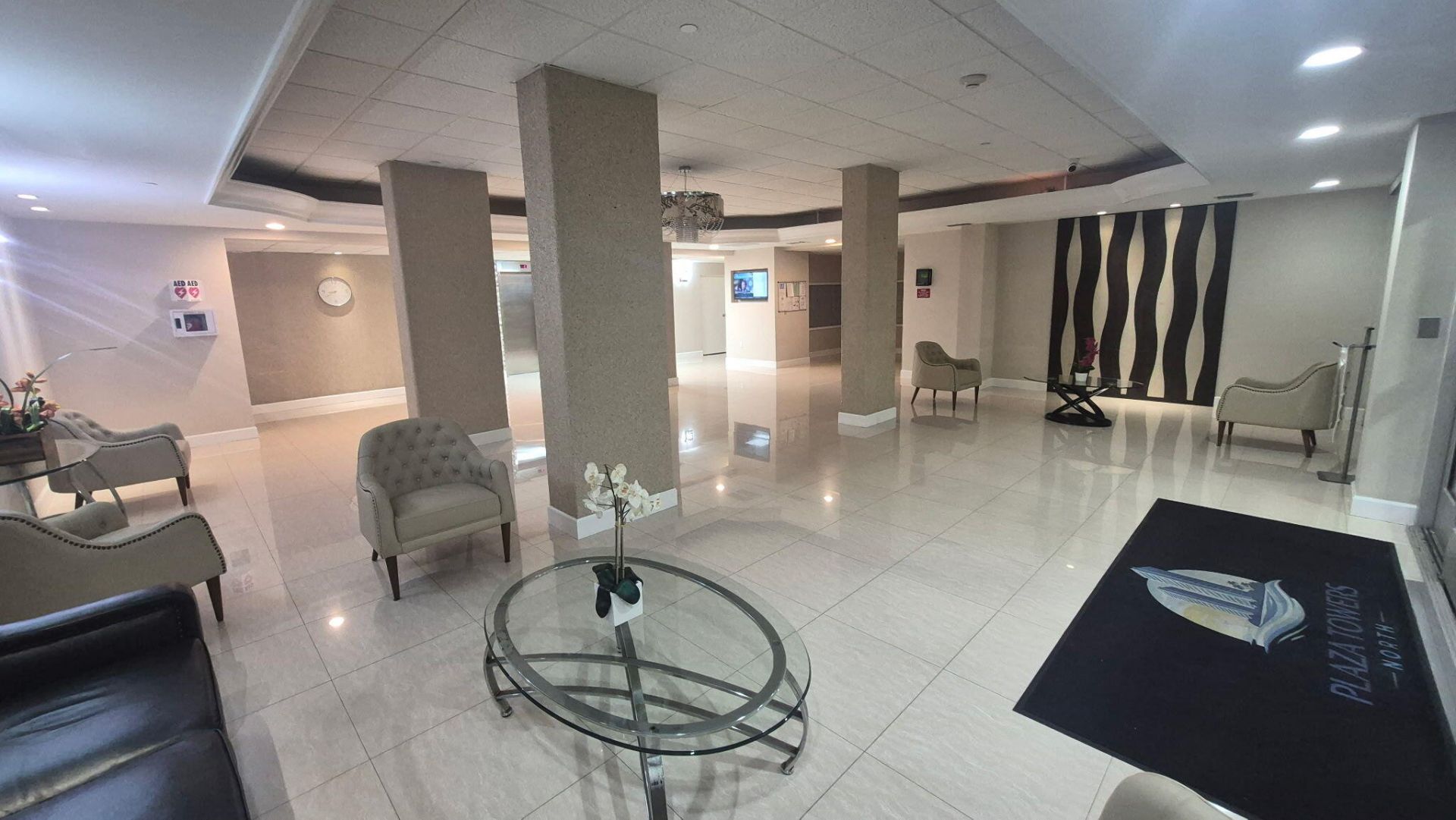 1833 S Ocean Drive, Unit 205, Hallandale Beach, FL 33009 Photo