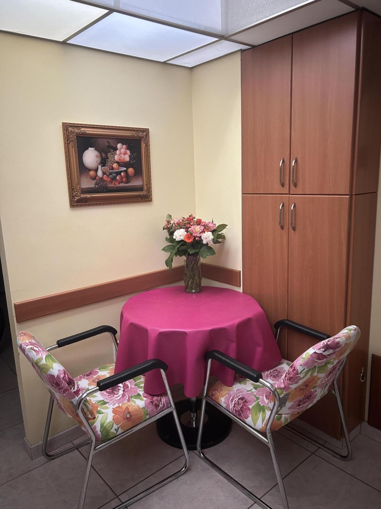 1833 S Ocean Drive, Unit 205, Hallandale Beach, FL 33009 Photo