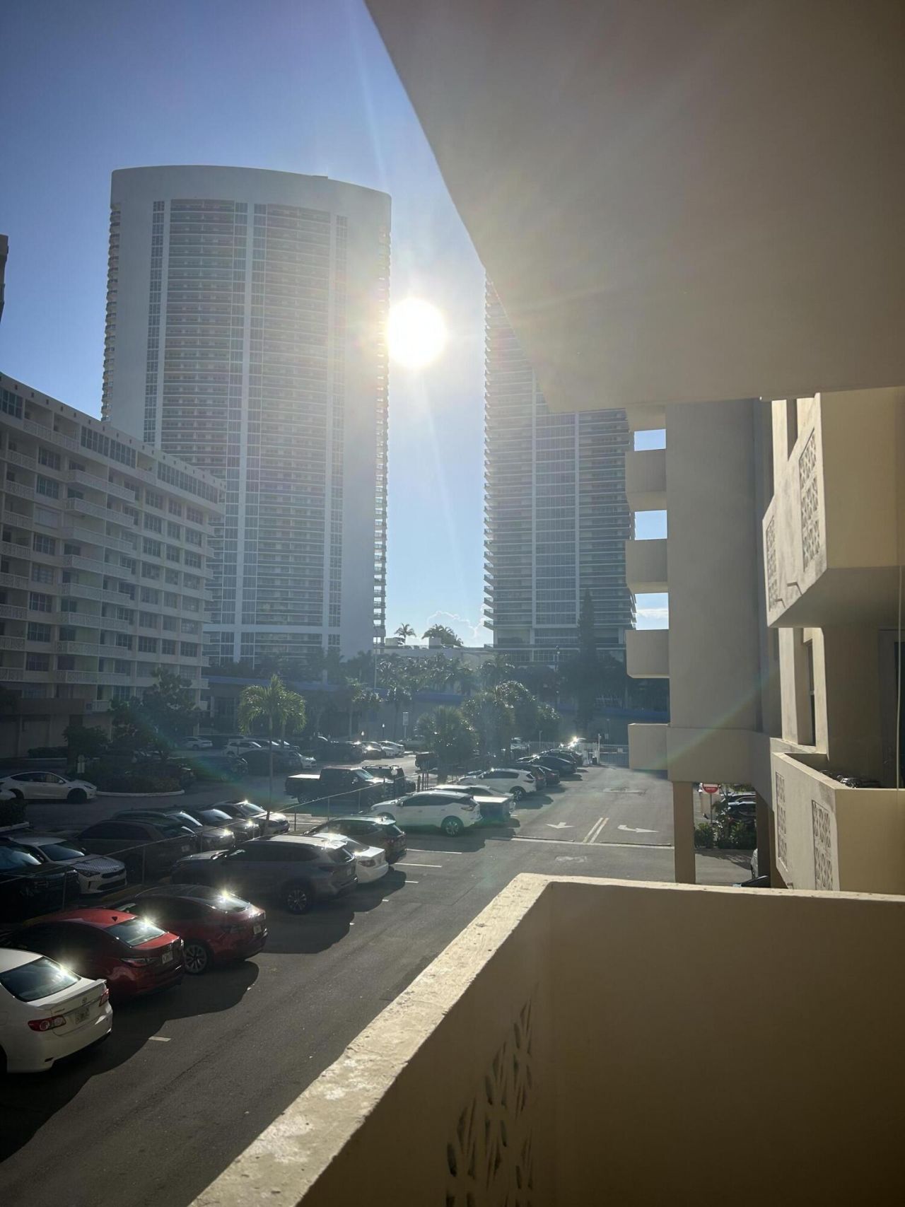 1833 S Ocean Drive, Unit 205, Hallandale Beach, FL 33009 Photo