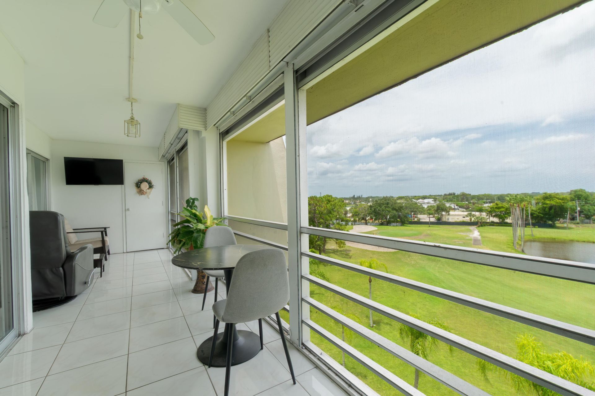 3959 Via Poinciana Drive, Unit 602, Lake Worth, FL 33467 Photo