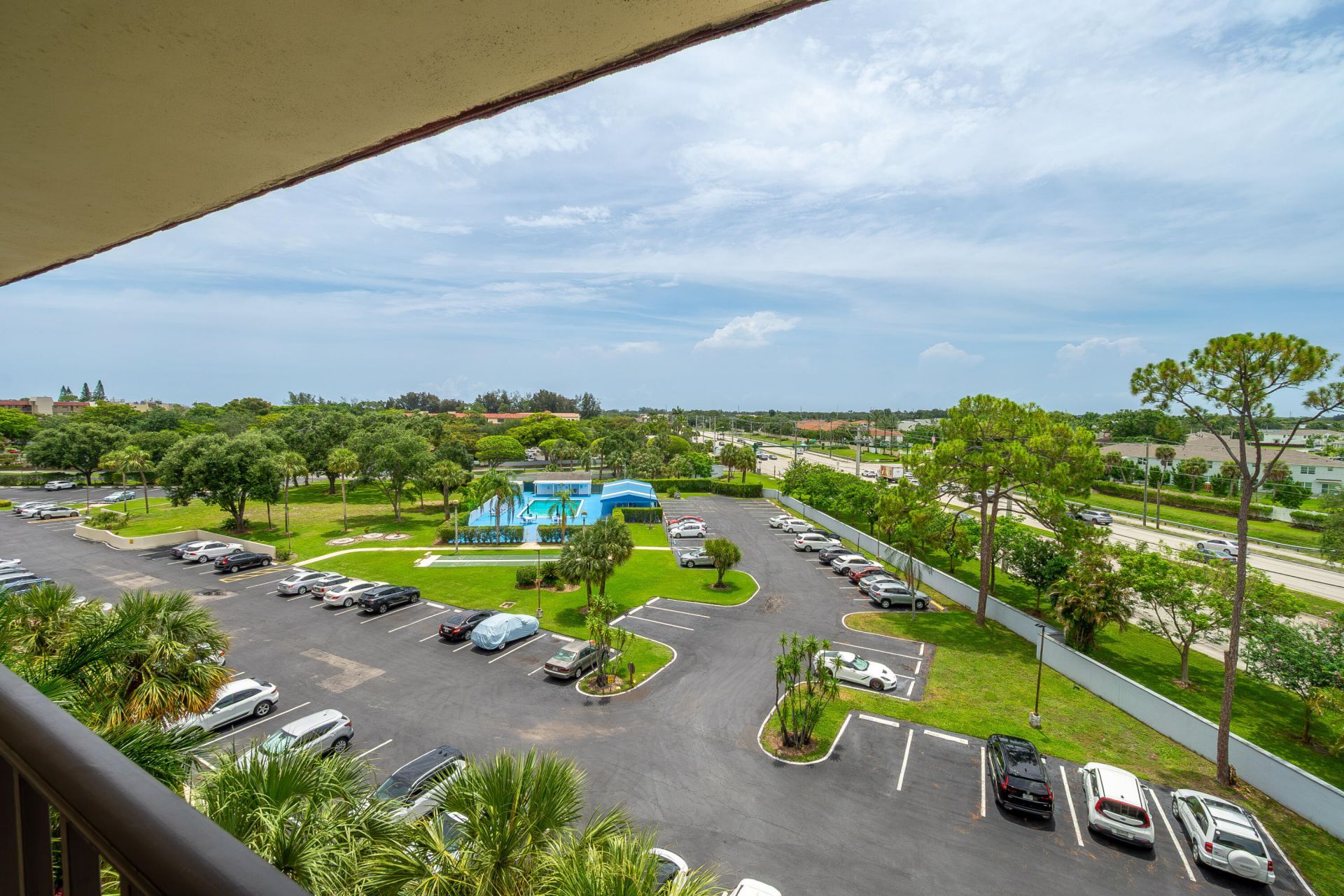 3959 Via Poinciana Drive, Unit 602, Lake Worth, FL 33467 Photo