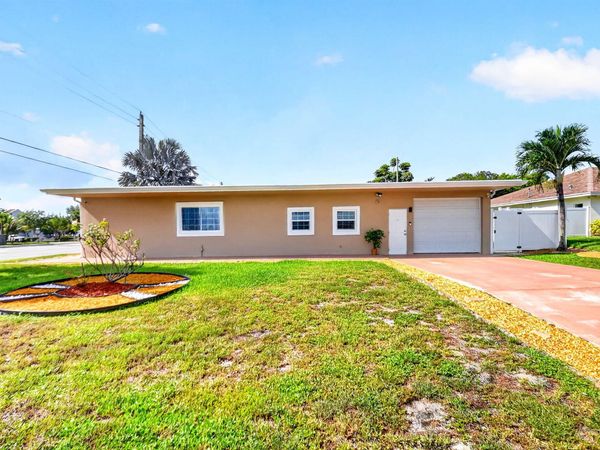 6901 S Congress Avenue, Lake Worth, FL 33462