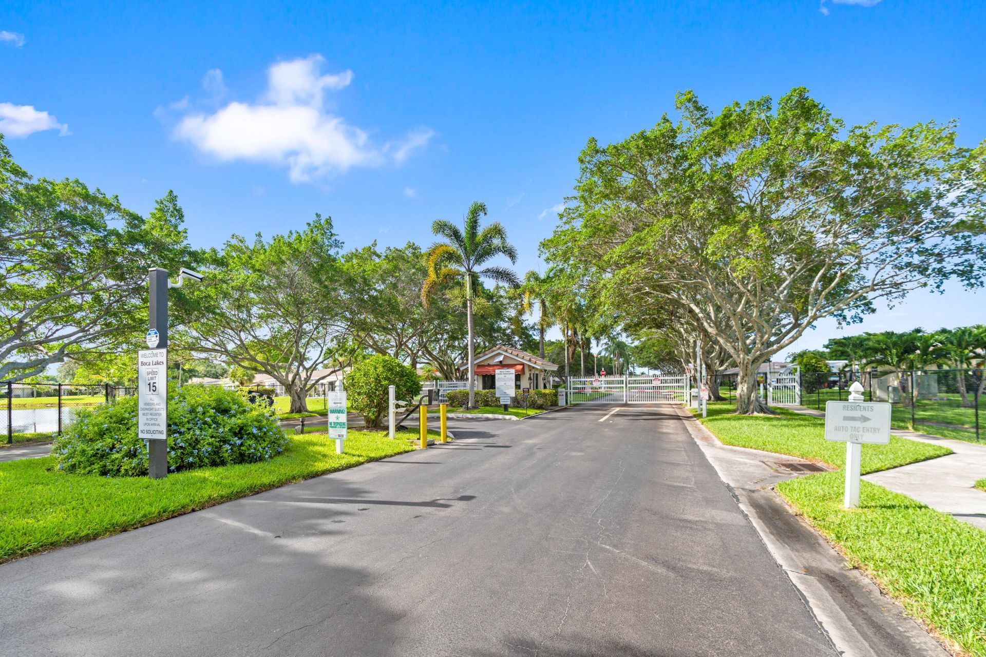 8666 Bella Vista Drive, Unit 111, Boca Raton, FL 33433 Photo