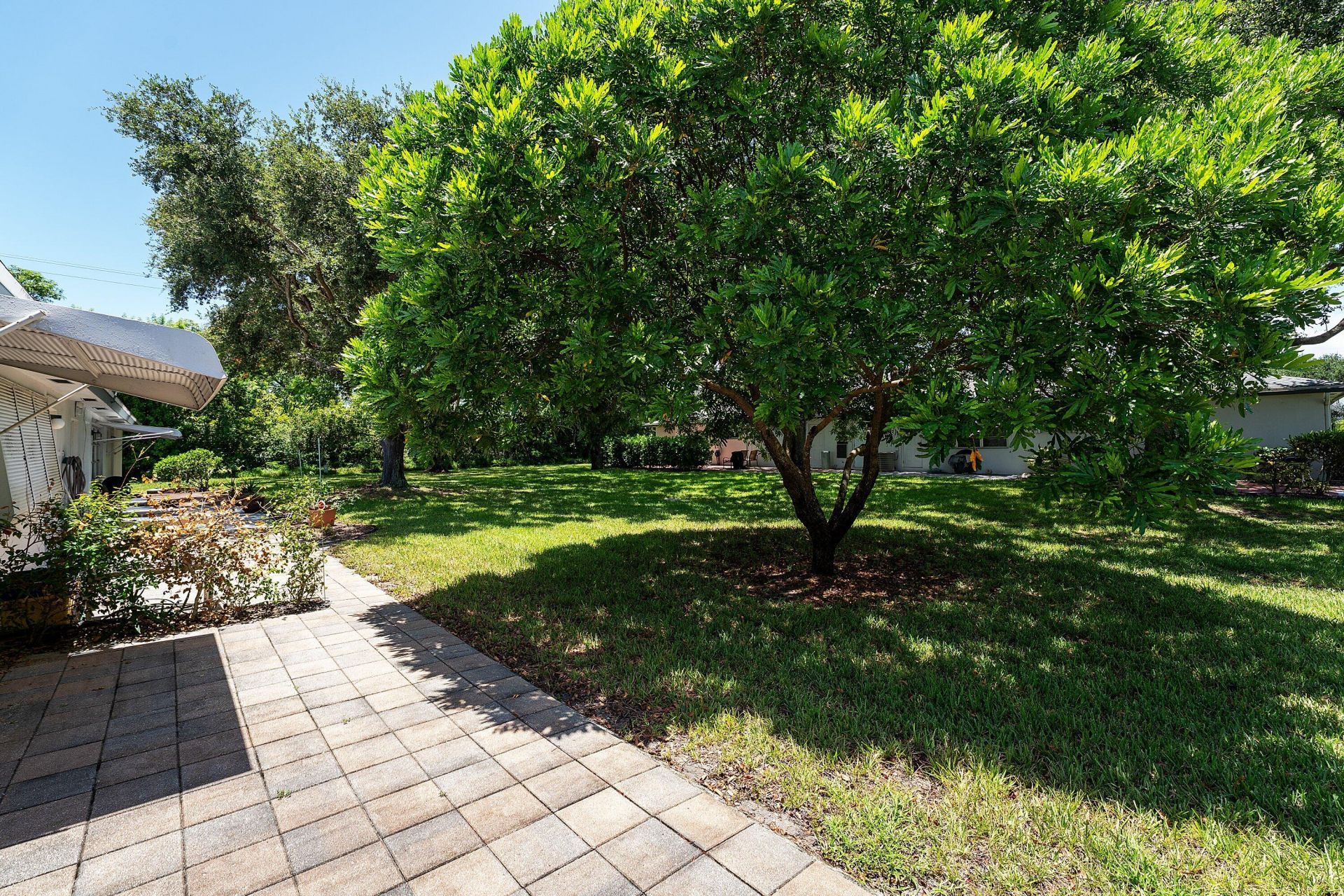 1210 S Drive Circle, Unit D, Delray Beach, FL 33445 Photo