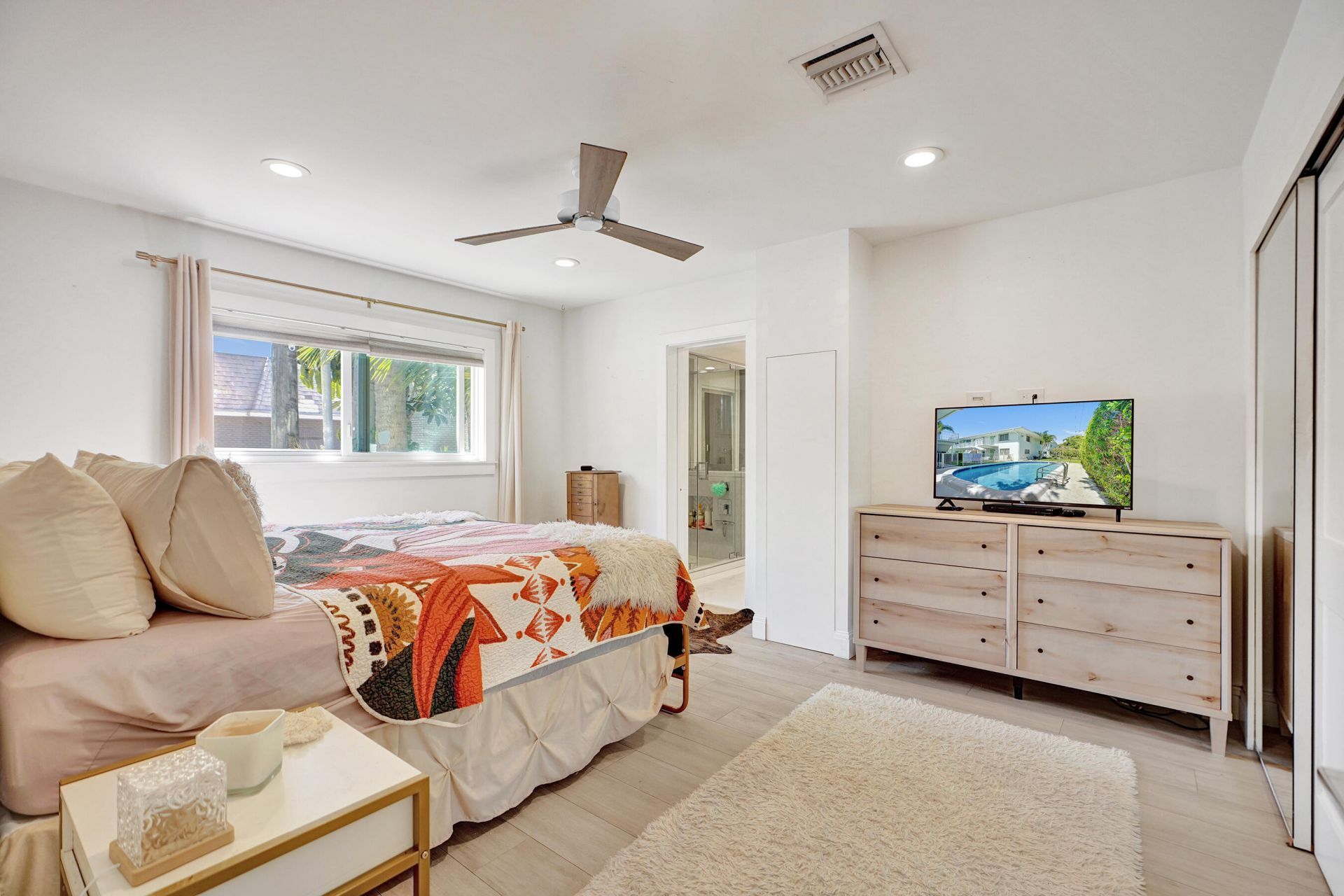 2050 NE 39th Street, Unit 101, Fort Lauderdale, FL 33308 Photo