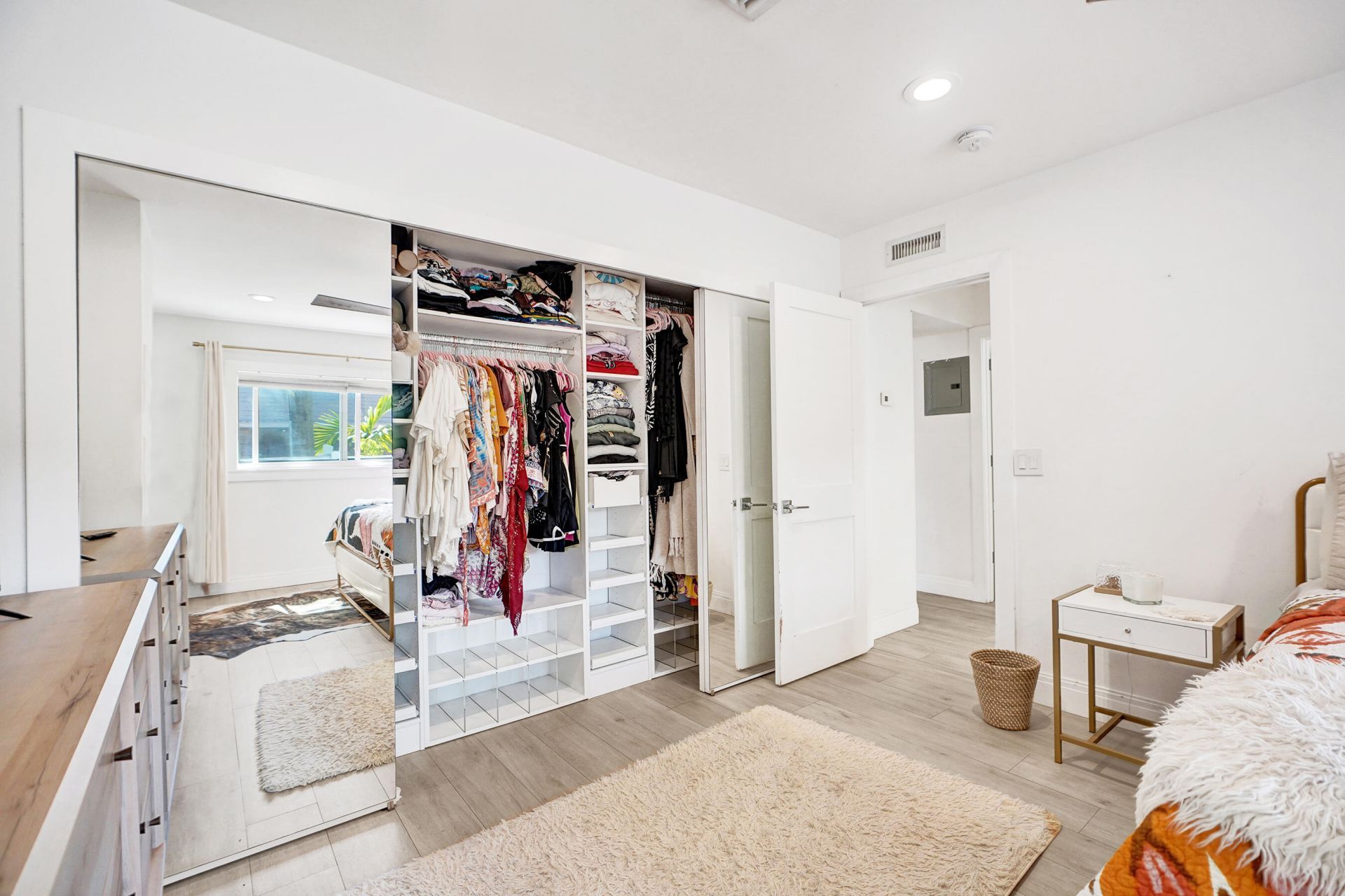 2050 NE 39th Street, Unit 101, Fort Lauderdale, FL 33308 Photo