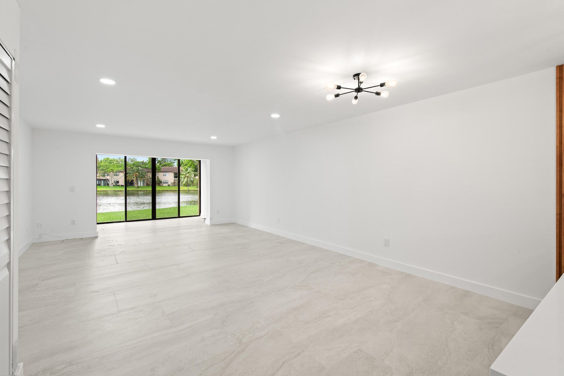 9293 Vista Del Lago, Unit 15c, Boca Raton, FL 33428 Photo