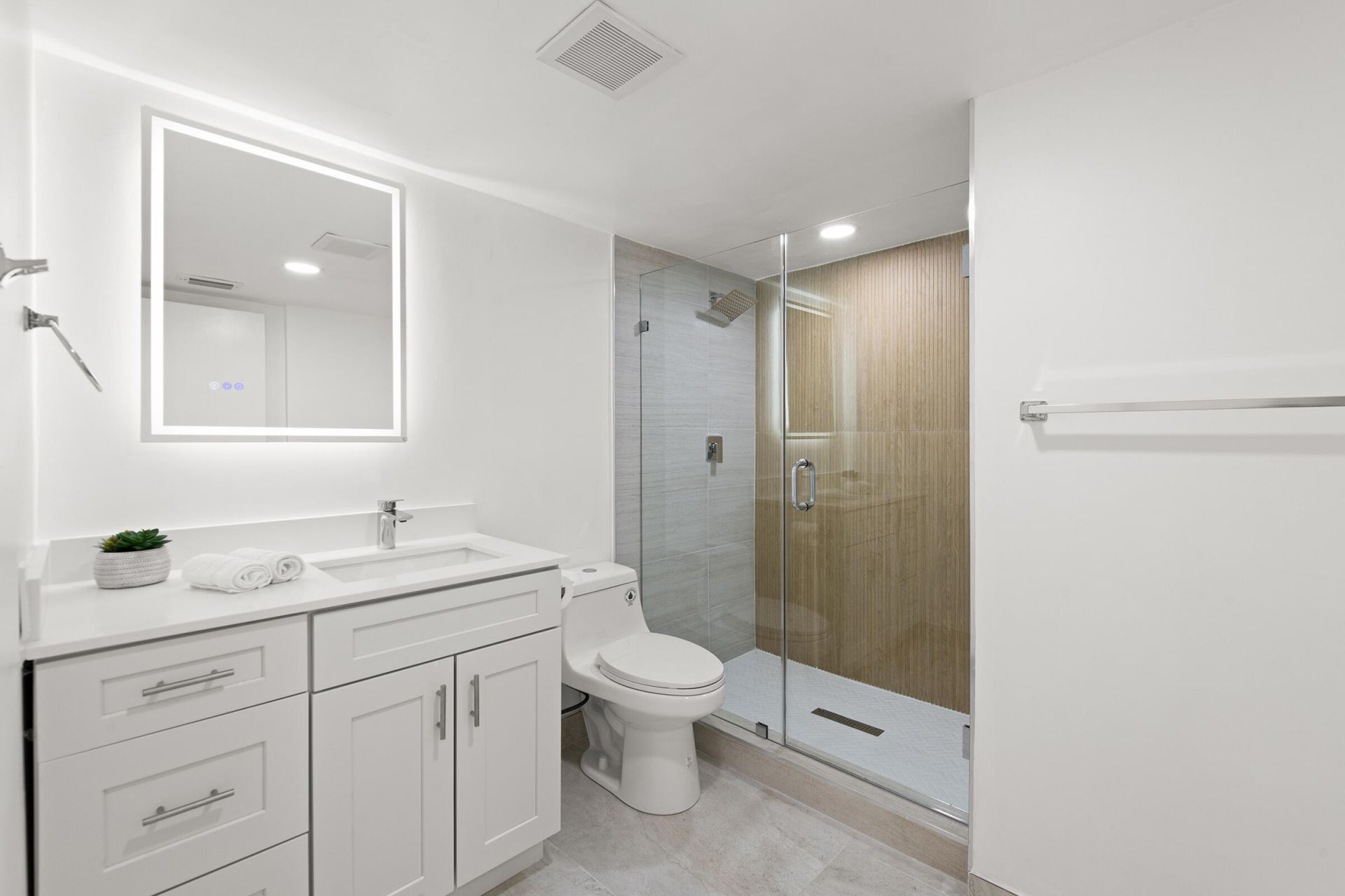 9293 Vista Del Lago, Unit 15c, Boca Raton, FL 33428 Photo