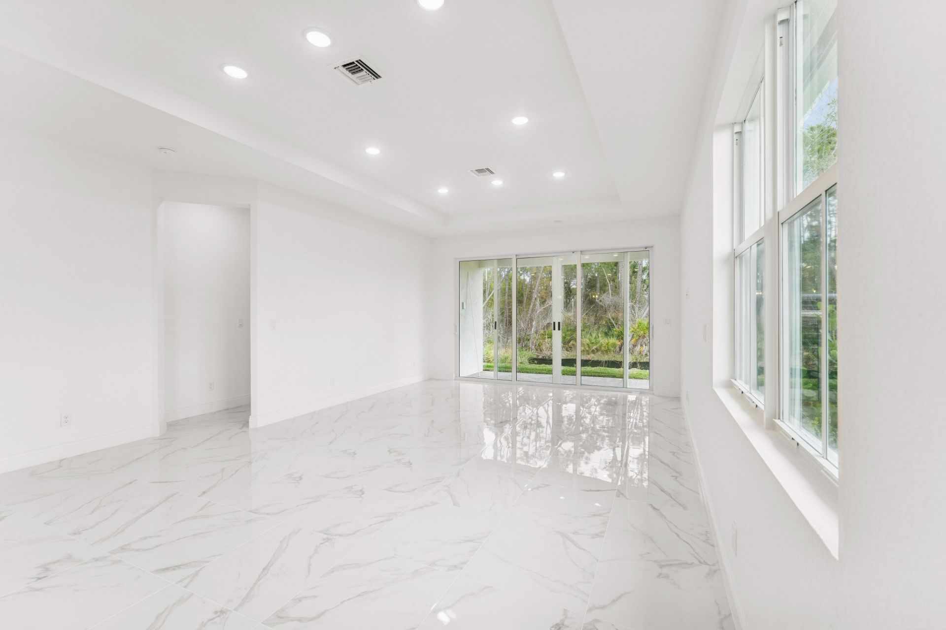 10059 NW Dreamweaver Road, Port Saint Lucie, FL 34987 Photo