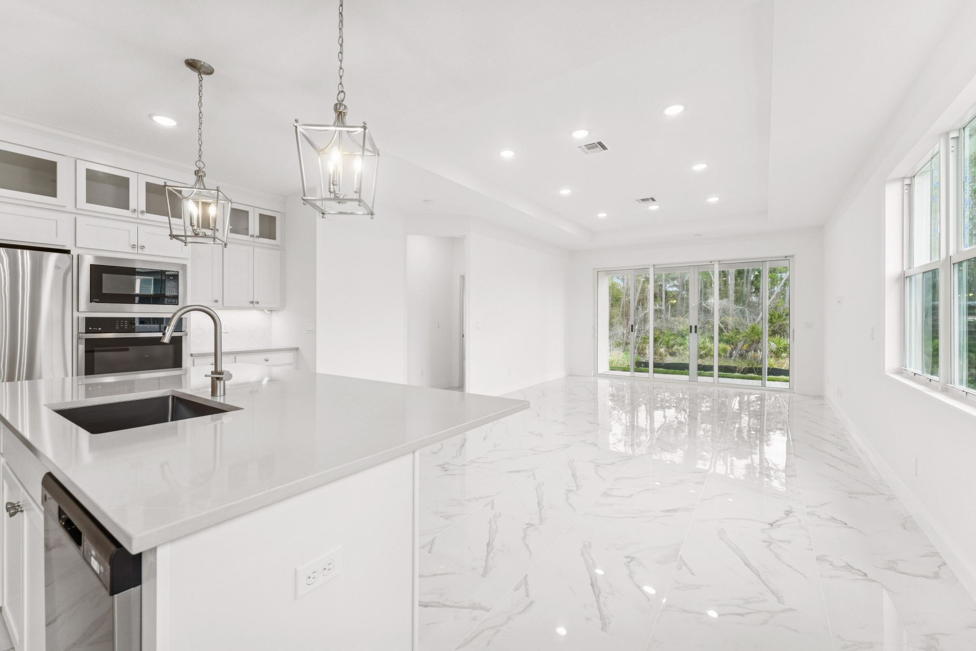 10059 NW Dreamweaver Road, Port Saint Lucie, FL 34987 Photo