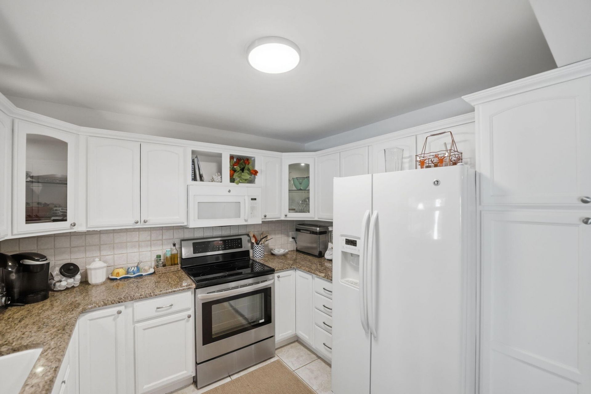 1252 SE Madison Avenue, Stuart, FL 34996 Photo