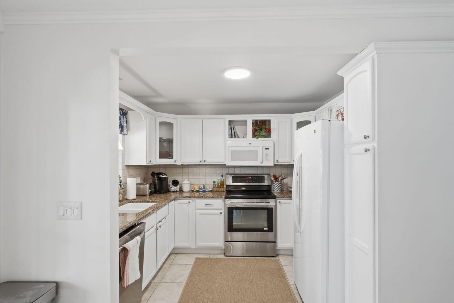 1252 SE Madison Avenue, Stuart, FL 34996 Photo