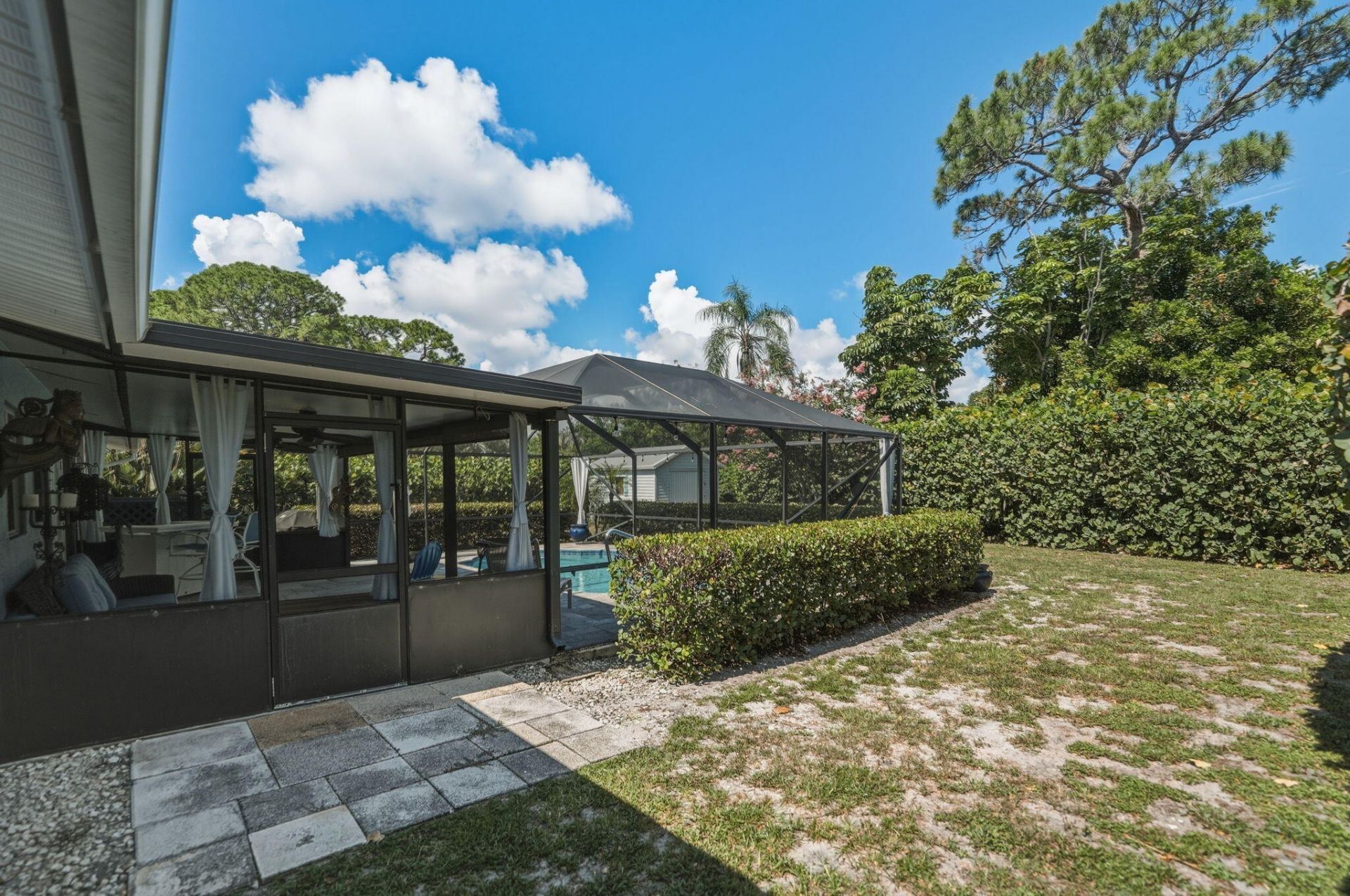 1252 SE Madison Avenue, Stuart, FL 34996 Photo