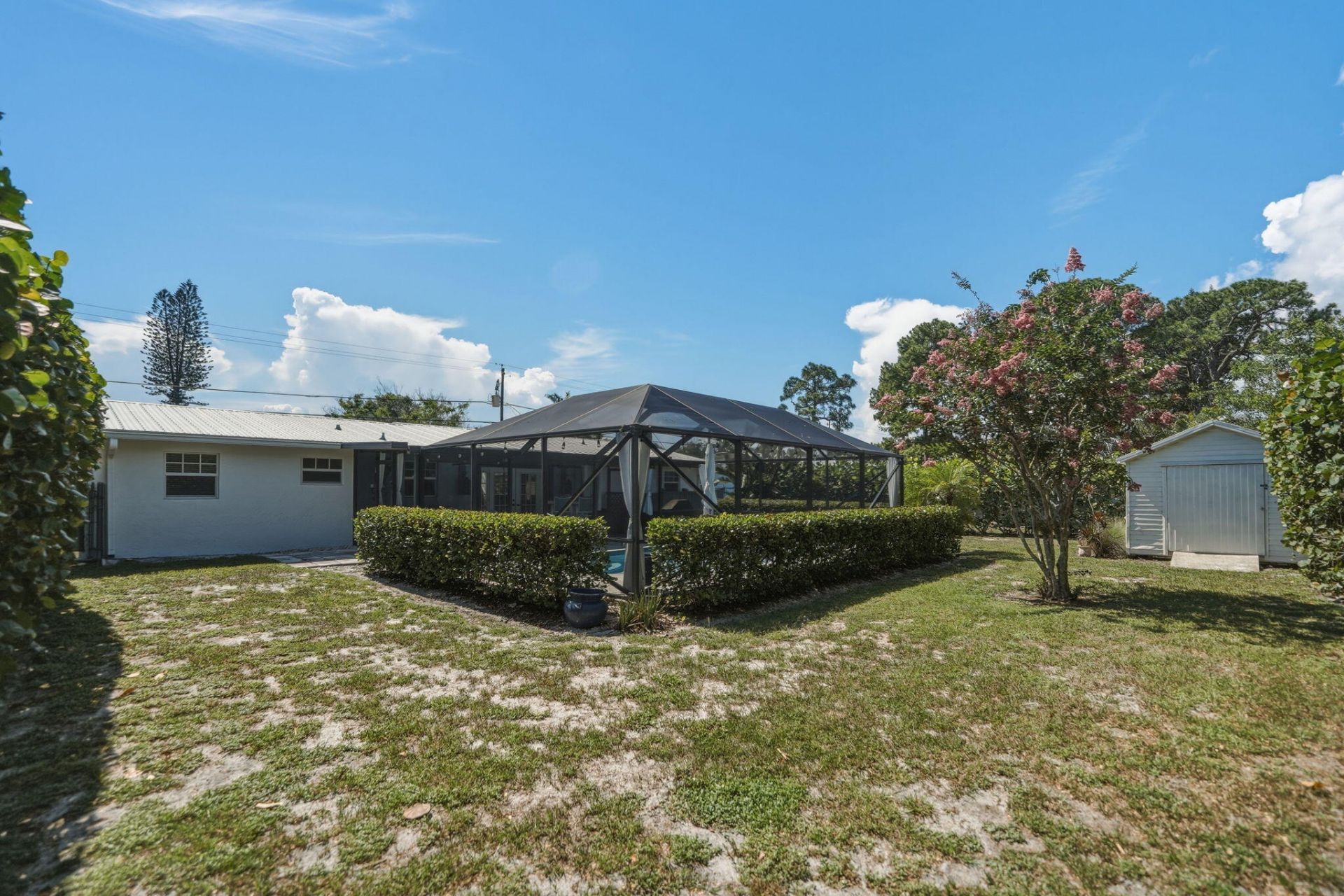 1252 SE Madison Avenue, Stuart, FL 34996 Photo