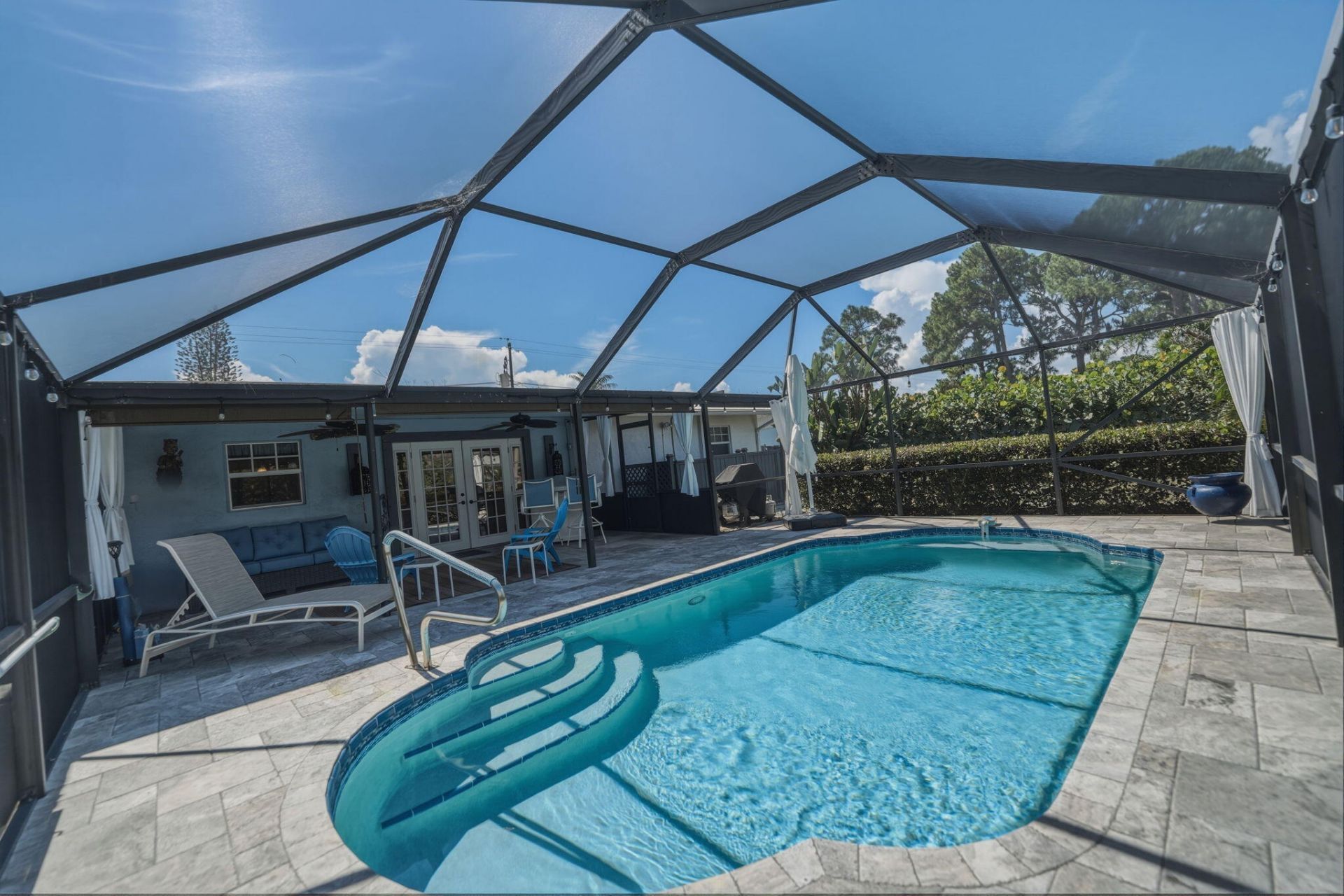 1252 SE Madison Avenue, Stuart, FL 34996 Photo