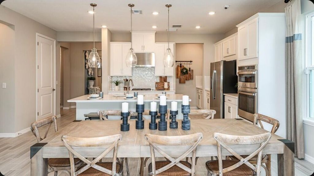 3631 SE Cedarstone Place, Port Saint Lucie, FL 34984 Photo