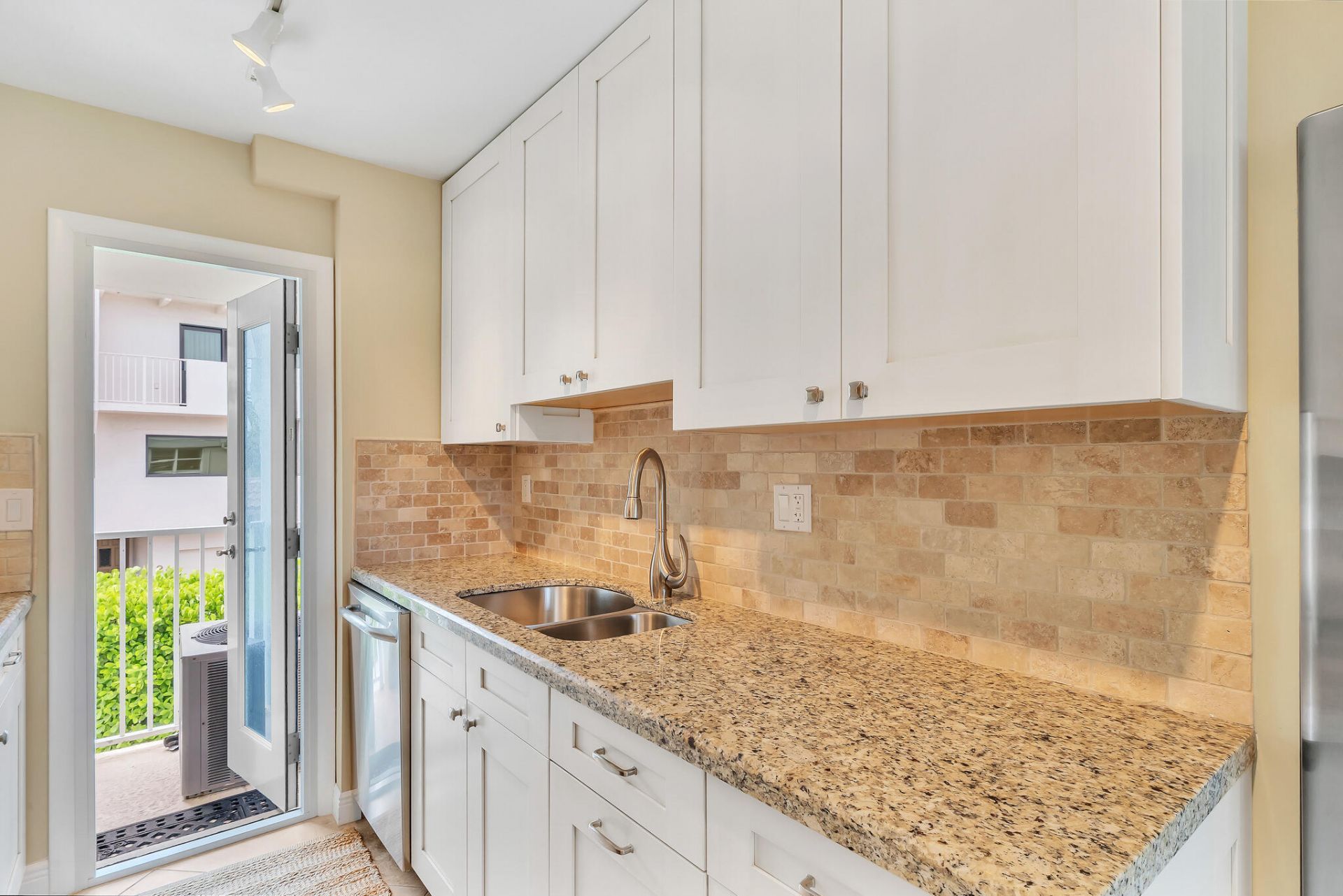 1221 Hillsboro Mile, Unit 42b, Hillsboro Beach, FL 33062 Photo
