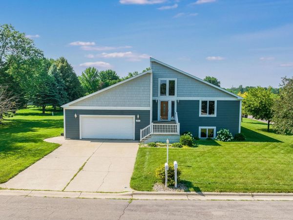 3801 Cedar Park Road, Fairmont, MN 56031