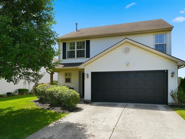 8226 Rocky Glen Place, Fort Wayne, IN 46825