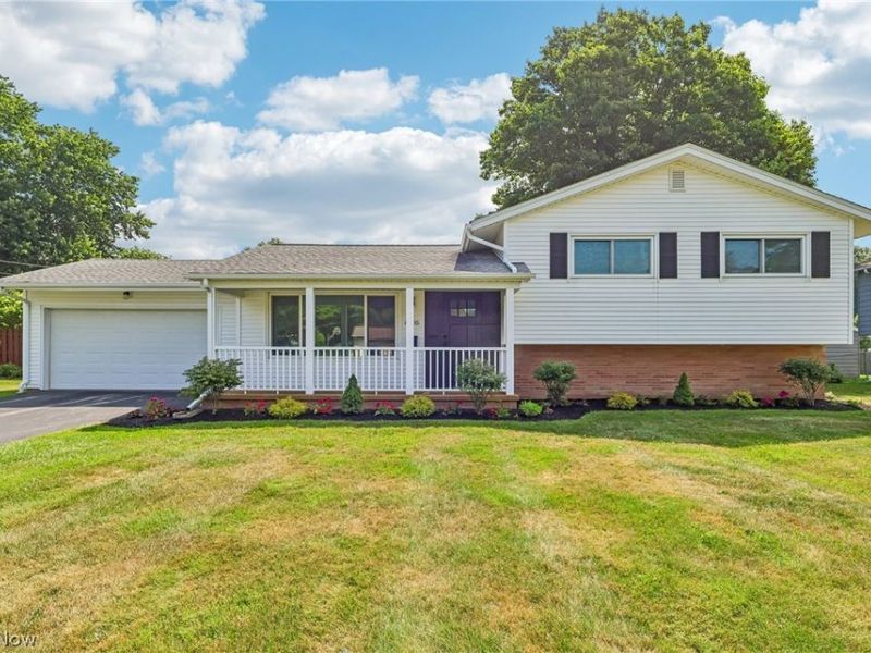6305 Meadowbrook Drive, Mentor, OH 44060 Photo 1