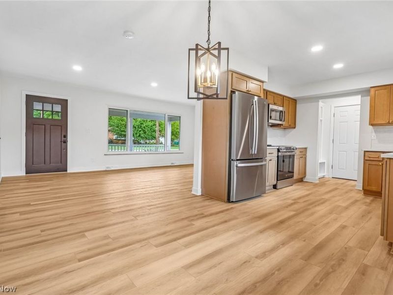6305 Meadowbrook Drive, Mentor, OH 44060 Photo 11