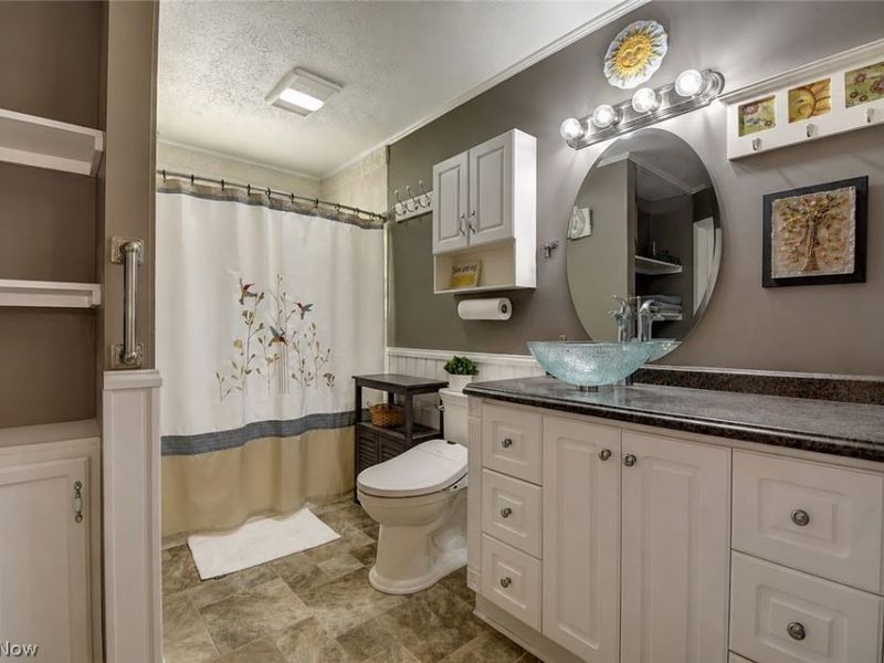 3931 Clay Drive NE, Dover, OH 44622 Photo 13
