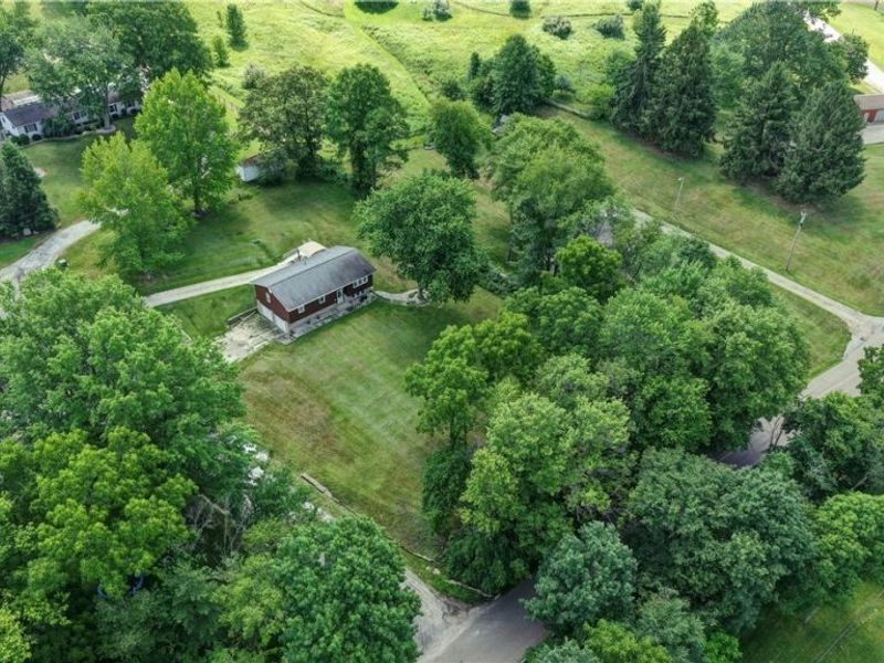 3931 Clay Drive NE, Dover, OH 44622 Photo 24