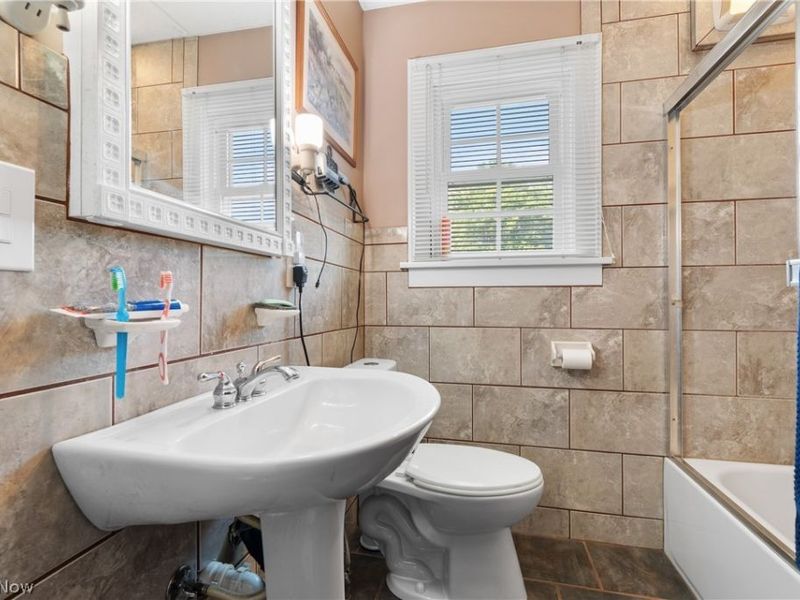 4085 Melton Avenue, New Franklin, OH 44319 Photo 28