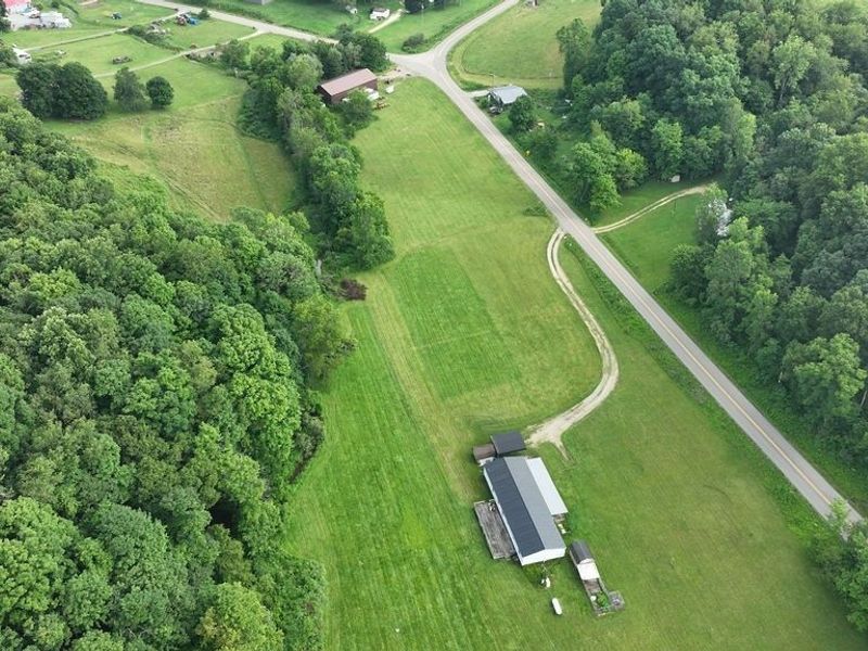 Crooked Creek Road SE, Uhrichsville, OH 44683 Photo 5