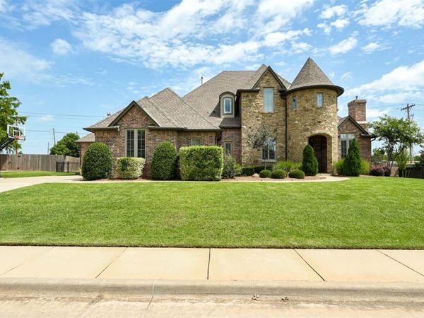 309 Oak Summit Road, Edmond, OK 73025