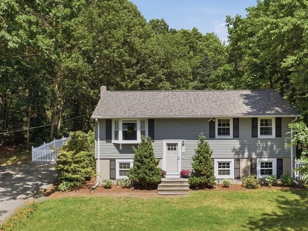 712 Berkley Street, Berkley, MA 02779