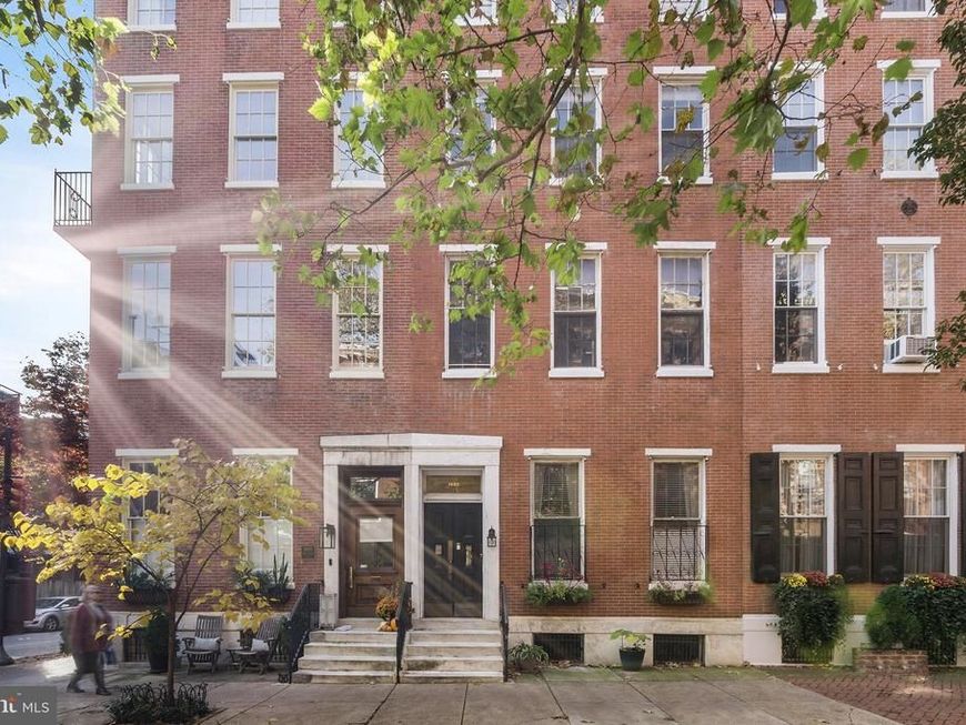 1802 Pine Street, Unit 4, Philadelphia, PA 19103 Main Photo