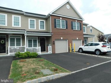 16740 RIVER VIEW CIRCLE, BRISTOL, PA 19007