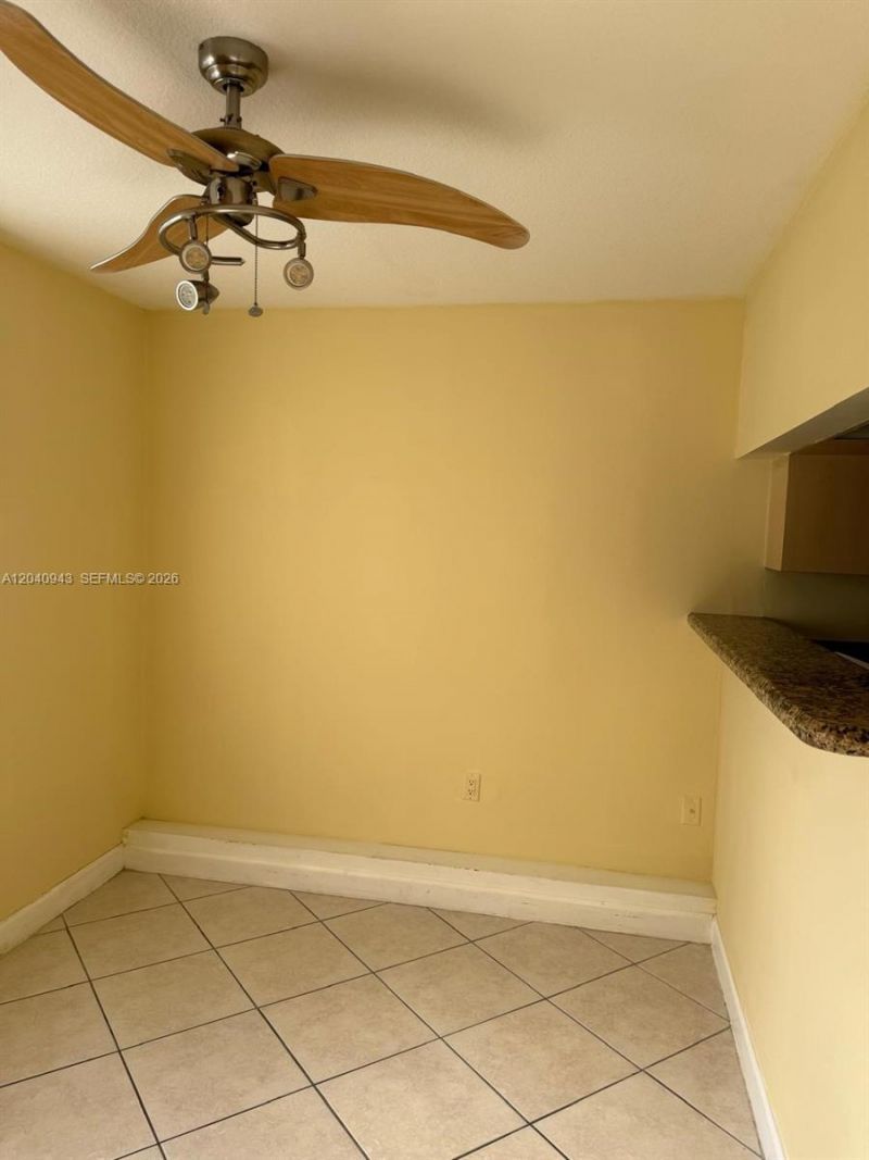 12605 SW 91st St , Unit 204, Miami, FL 33186 Photo