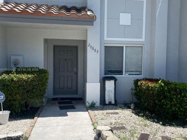 20863 NW 2nd St , Unit 1, Pembroke Pines, FL 33029